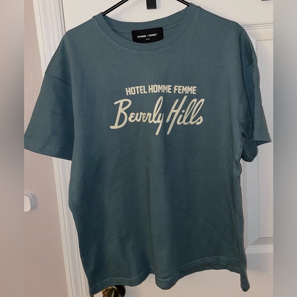 141. Hotel Homme Femme Tee - Picture 1 of 8